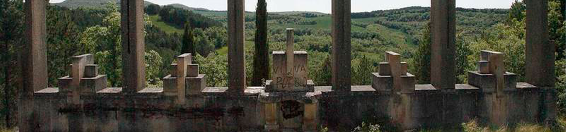 Monumento fúnebre