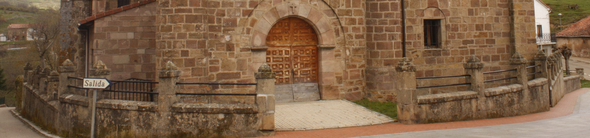 Puerta Iglesia