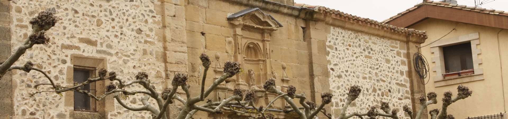 Fachada de la iglesia de Castildelgado